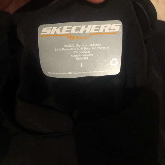 COPY - Sketchers scrub tops - Picture 4 of 5